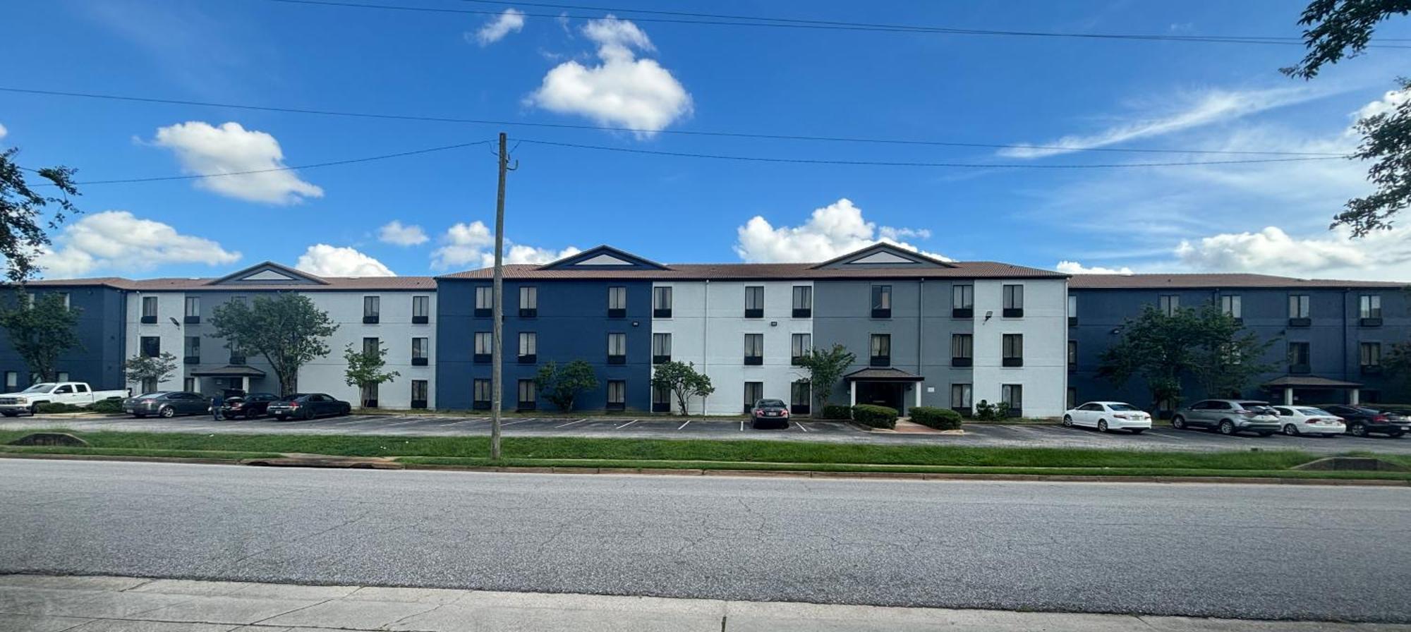 Quality Inn & Suites At Airport Blvd I-65 Mobile Exterior foto