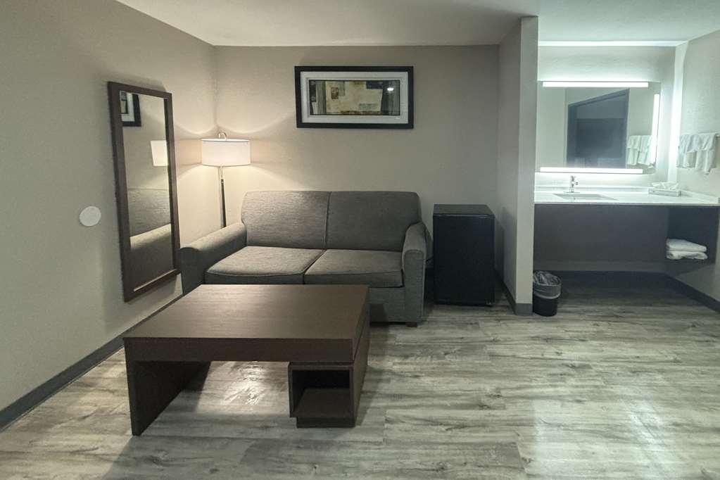 Quality Inn & Suites At Airport Blvd I-65 Mobile Quarto foto